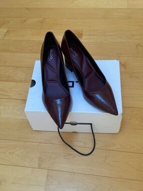 New in Box Aldo Ybalelin Burgundy Patent Pumps Size 10